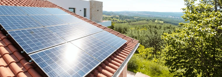 As 5 Melhores Marcas de Painéis Solares Relação Qualidade/Preço em 2026