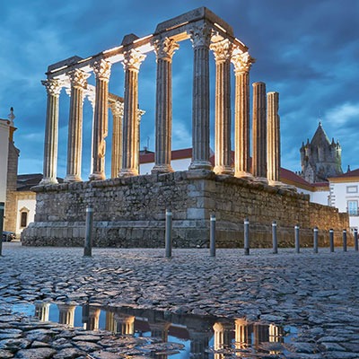 Evora